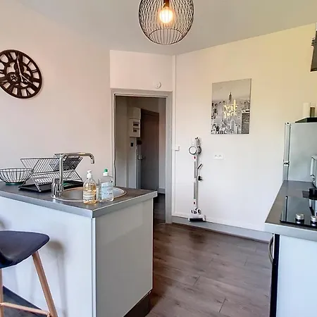 F2 Refait à Neuf Tout Confort Appartement Montluçon