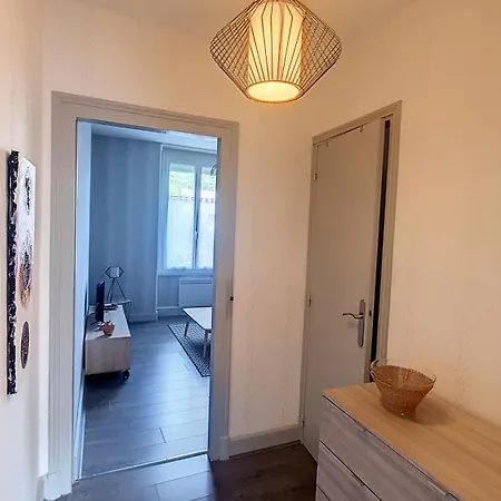 F2 Refait A Neuf Tout Confort 아파트 *