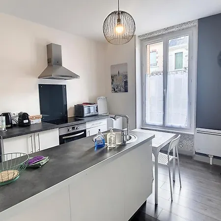 F2 Refait A Neuf Tout Confort 아파트 몽뤼꽁